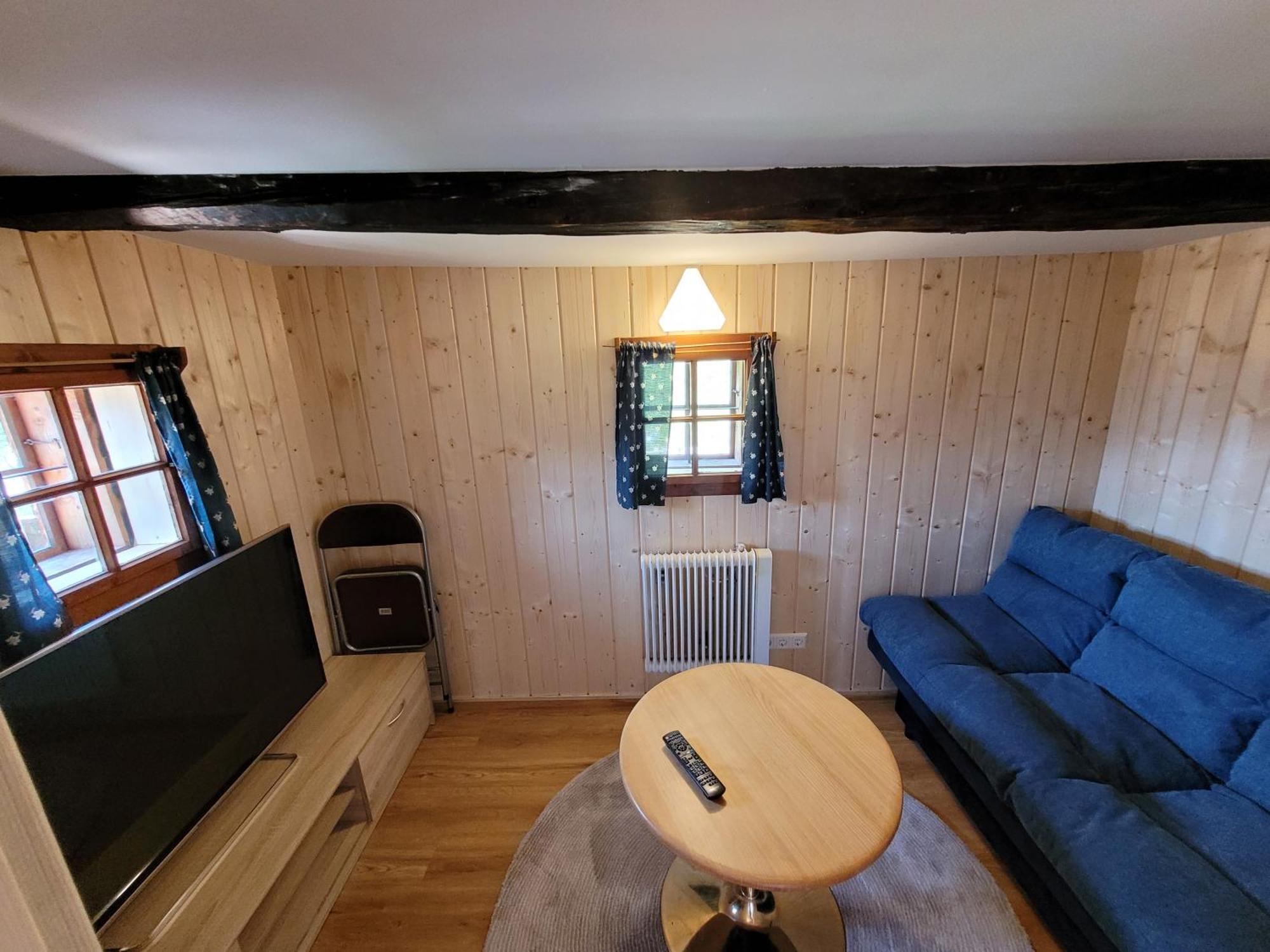 Bergheim Schmidt: Alpine Forest Huts on the Slopes Turracher Hoehe Room photo