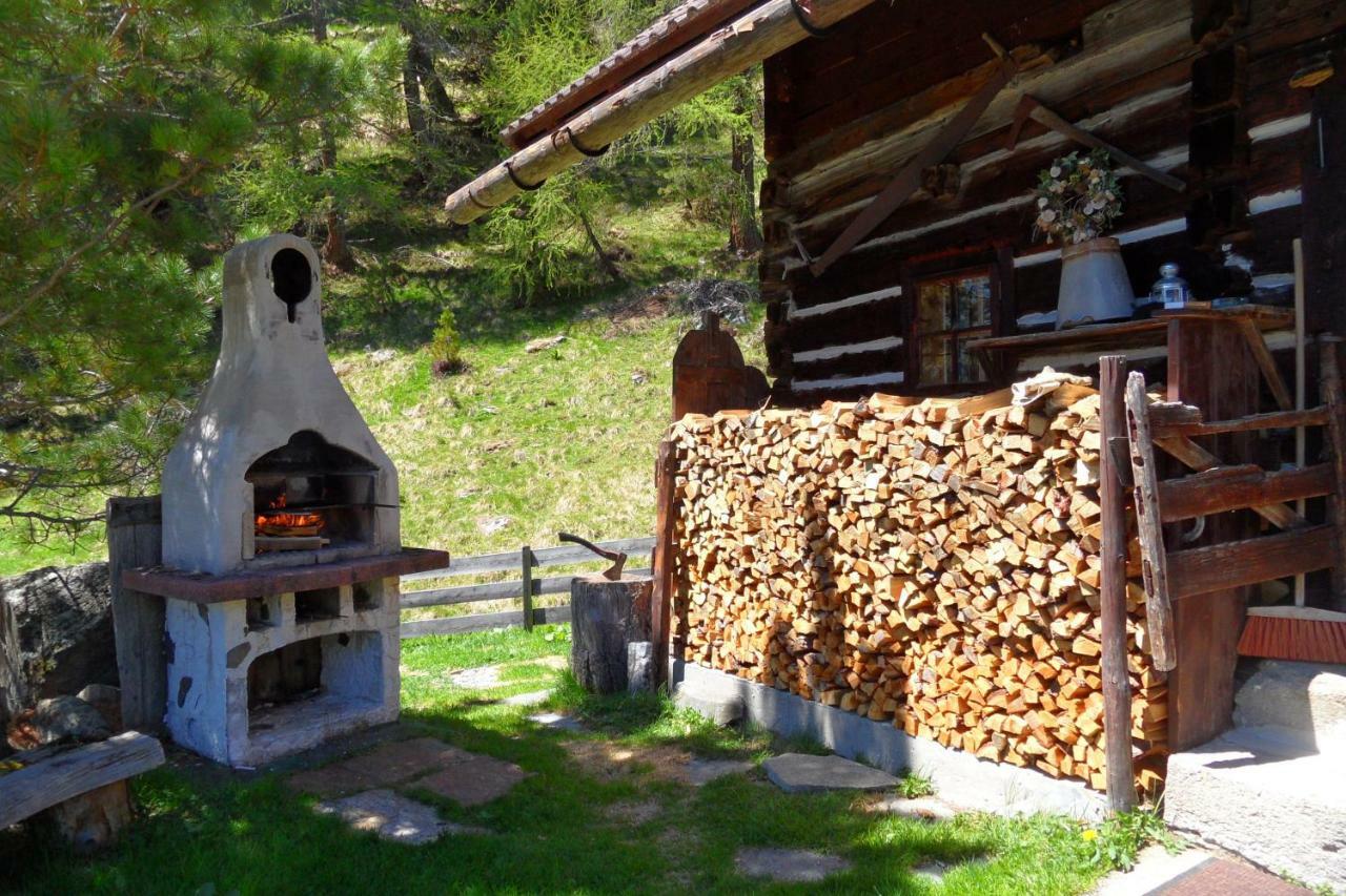 Bergheim Schmidt: Alpine Forest Huts on the Slopes Turracher Hoehe Exterior photo